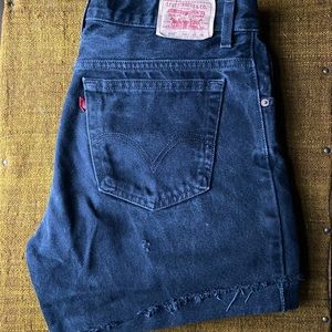 Levi’s cutoff shorts